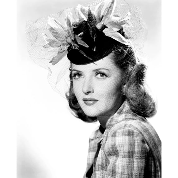 Martha Vickers Ca. Mid-1940S Photo Print (8 x 10)