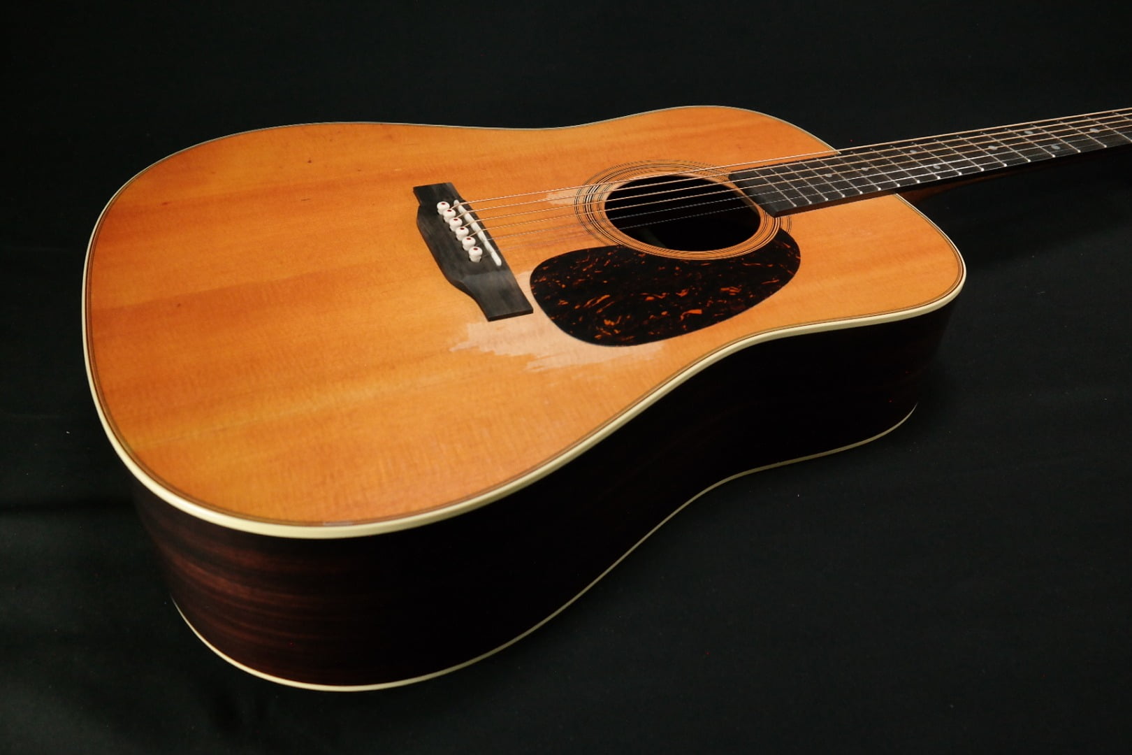 Martin D-28 Street Legend Acoustic Guitar 595