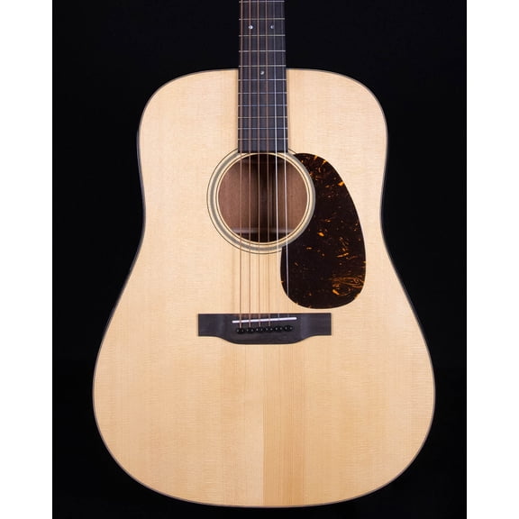 Martin Standard Series D-18 Acoustic Guitar Natural