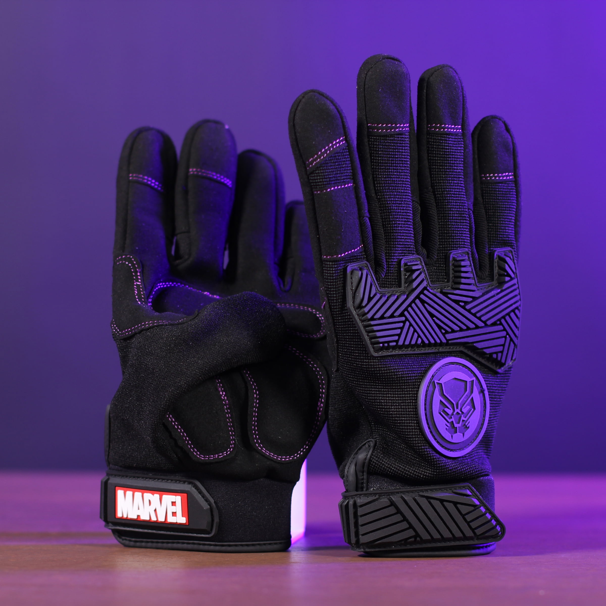 Marvel Black Panther Padded Touchscreen Work Gloves Size Small/Medium
