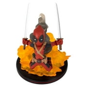 Marvel Q-Fig Deadpool Diorama Figure