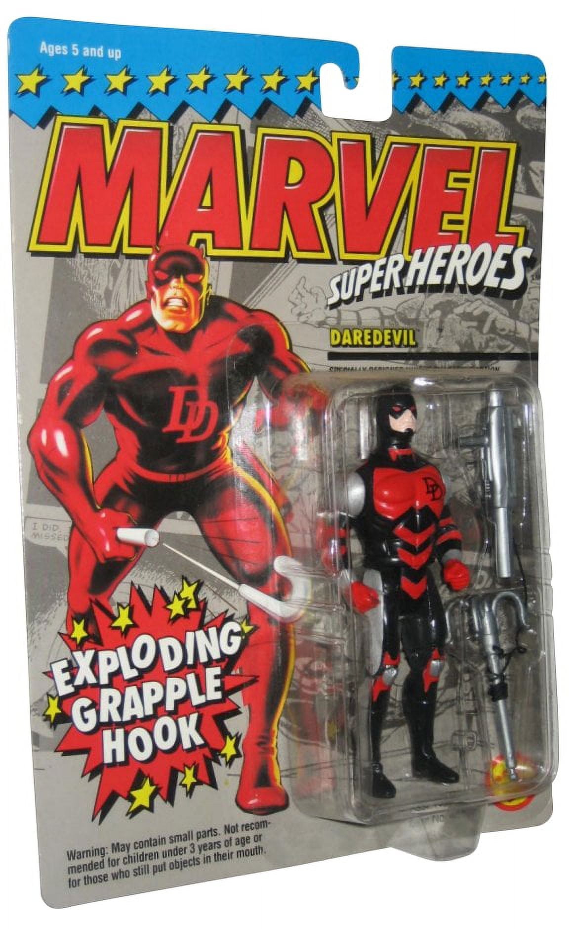 Marvel Super Heroes Daredevil Toy Biz Figure w/ Exploding Grapple Hook