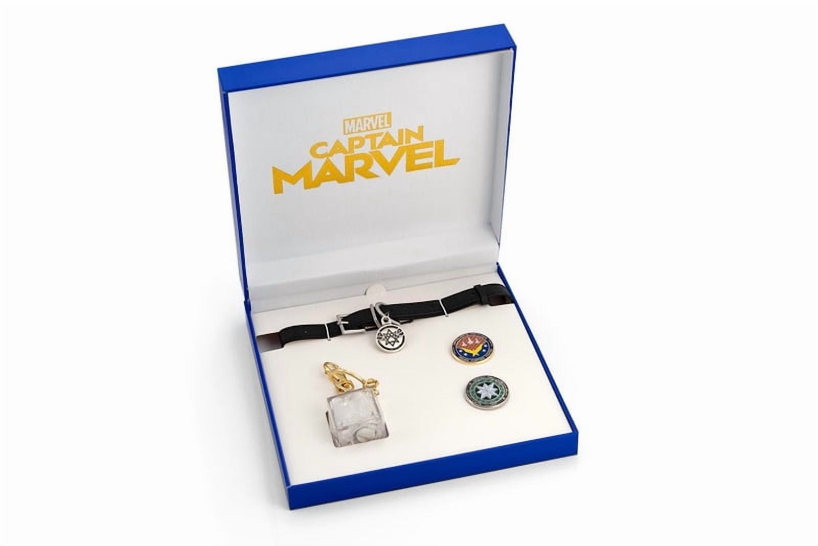 SALESONE Marvel's Captain Marvel Exclusive Goose Collar Choker | Includes Bonus Tesseract