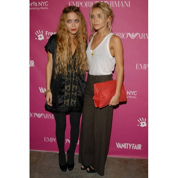 Mary-Kate Olsen Ashley Olsen At Arrivals For The 7Th Annual Free Arts Nyc Art