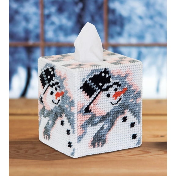 Mary Maxim Plastic Canvas Tissue Box Kit 5"-Old Time Snowman (7 count)