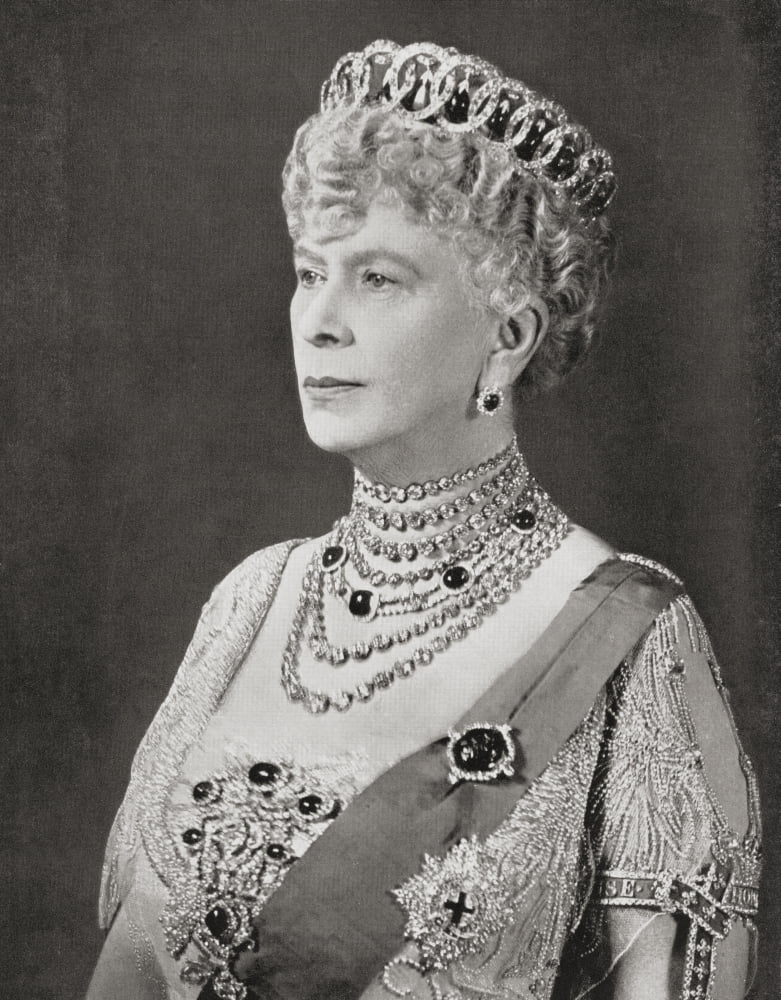 Mary Of Teck 1867 Canvas Art - Ken Welsh Design Pics (26 x 34)