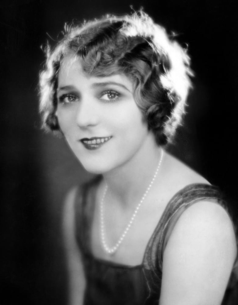 Mary Pickford Canvas Art - (16 x 20)