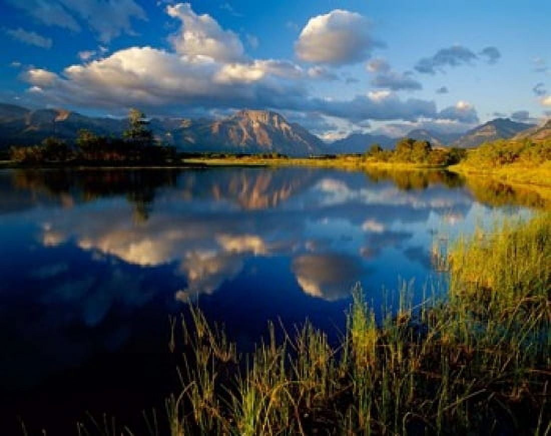 Maskinonge Lake Wateron Lakes National Park Alberta Canada Canvas Art - Chuck Haney DanitaDelimont (19 x 15)
