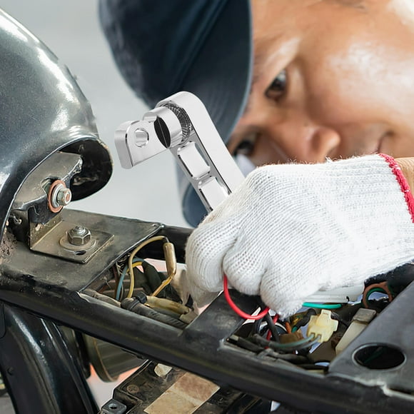 Masteelf 1 Pair Motorcycle Male Mount Foot Peg Extensions Passenger Highway Pegs Clamp Support Brackets Replacement for Universal Motorcycle Silver