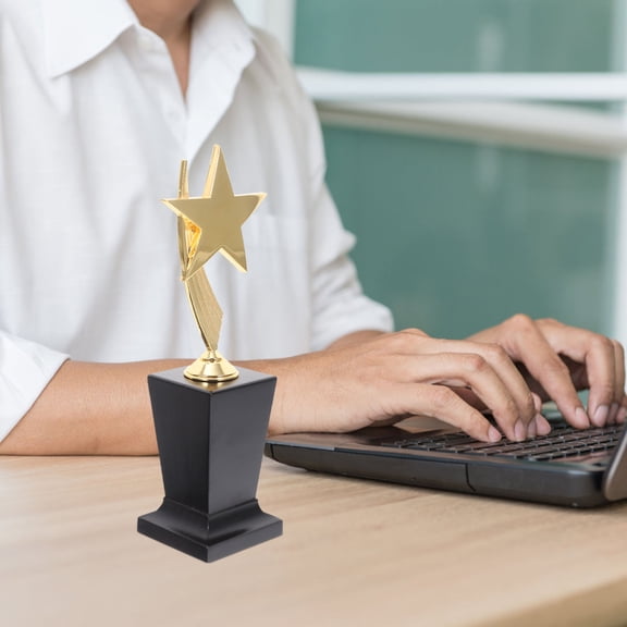 Masteelf Award Trophy Resin Prize for Sports Competitions, Games, and Design Recognition - Decorative Reward