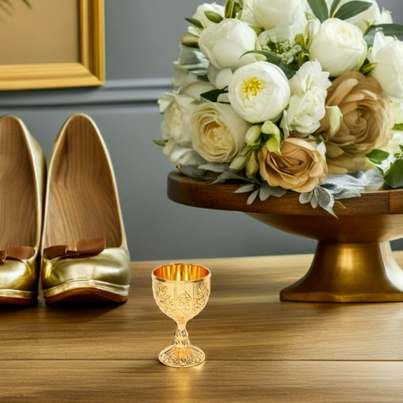 Masteelf Golden Vintage Kings Cup Set of 2 for Drinks Zinc Alloy Goblet Ideal for Weddings and Parties