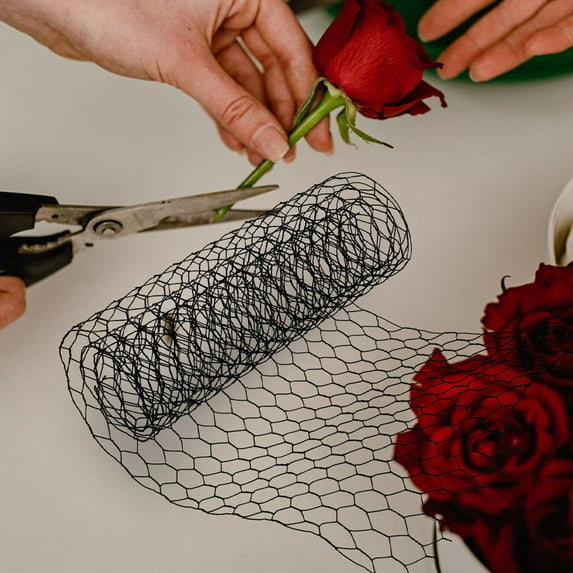 Masteelf Sturdy Iron Wire Mesh Net for Home Green Color 1 Roll Floral Supply Chicken Wire