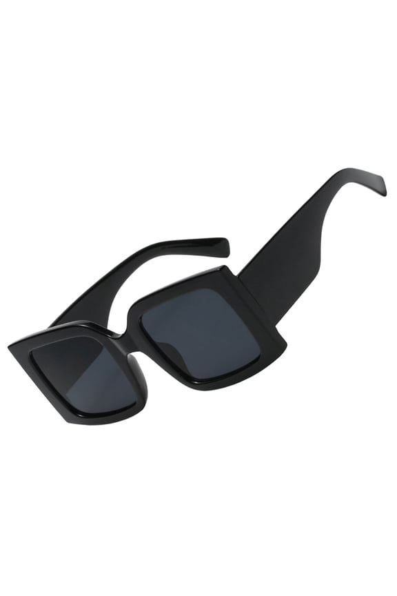 Sun Trendy Sunglasses for Women Square Outdoor Shot