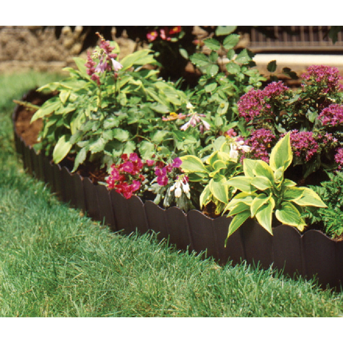 Master Mark Dig-Free Poundable Pound-In Landscape Edging, Garden Edging Border, Decorative Scallop Plastic Lawn Edging, 20 ft Coverage