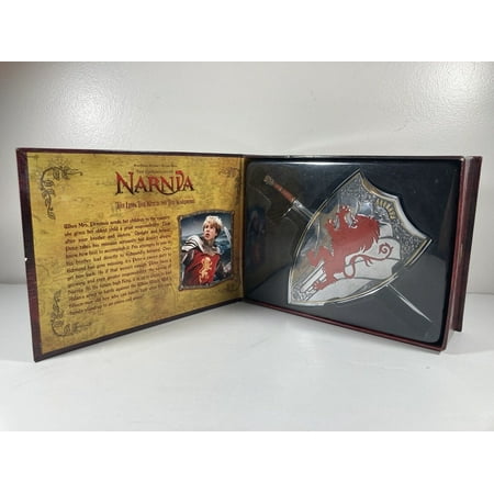 Master Replica Disney Chronicles of Narnia Peter's Christmas Gifts