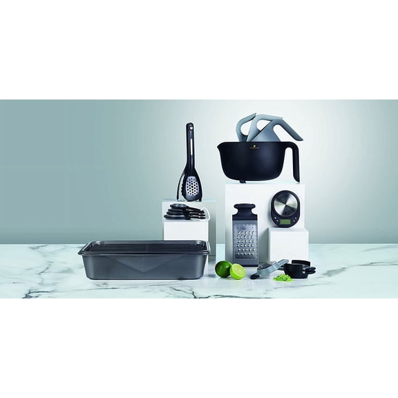 MasterClass Smart Space Nesting Magnetic Kitchen Utensil Set, Silicone, Black, 9 x 9 x 30 cm, Pack of 5