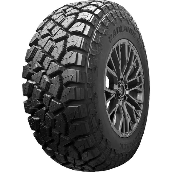 Mastertrack BADLANDS RT 35X12.50R17LT 10 Ply E 125Q Rugged Terrain SUV Light Truck Tire 35/12.50/17（Tire Only）