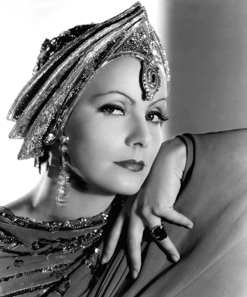 Mata Hari Canvas Art - (16 x 20)