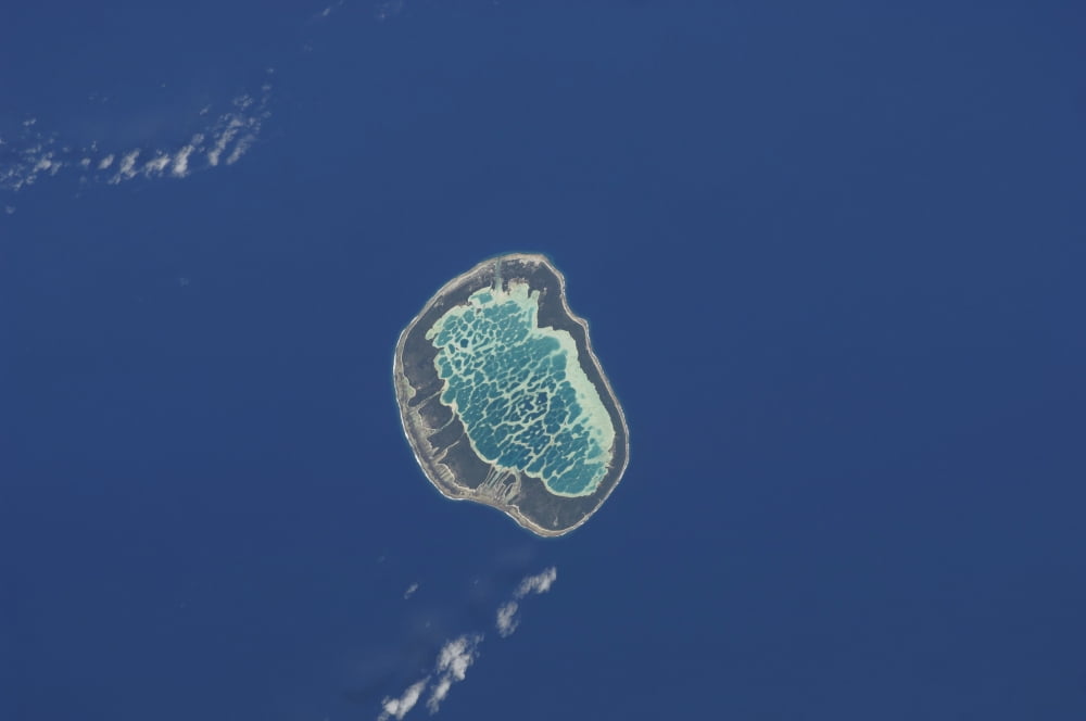 Mataiva Atoll Tuamotu Archipelago in the South Pacific Ocean Canvas Art - Stocktrek Images (34 x 23)