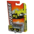 thumbnail image 1 of Matchbox MBX Construction (2011) Yellow & Silver Water Hauler Toy Vehicle 34/120, 1 of 1