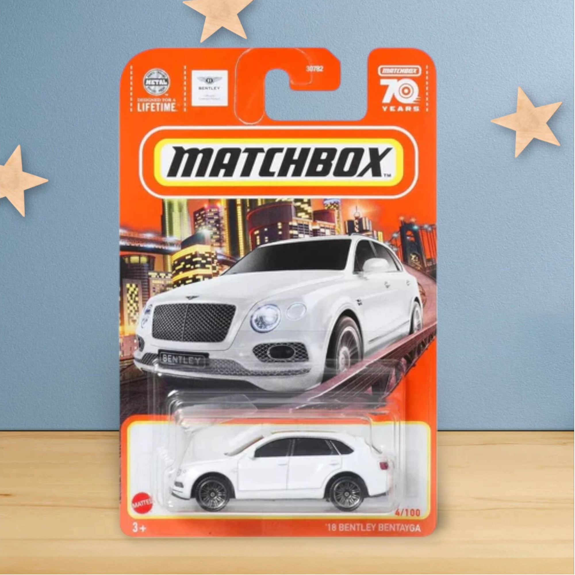 Matchbox White '18 Bentley Bentayga (2022) Mattel Die-Cast Metal Toy Car 4/100