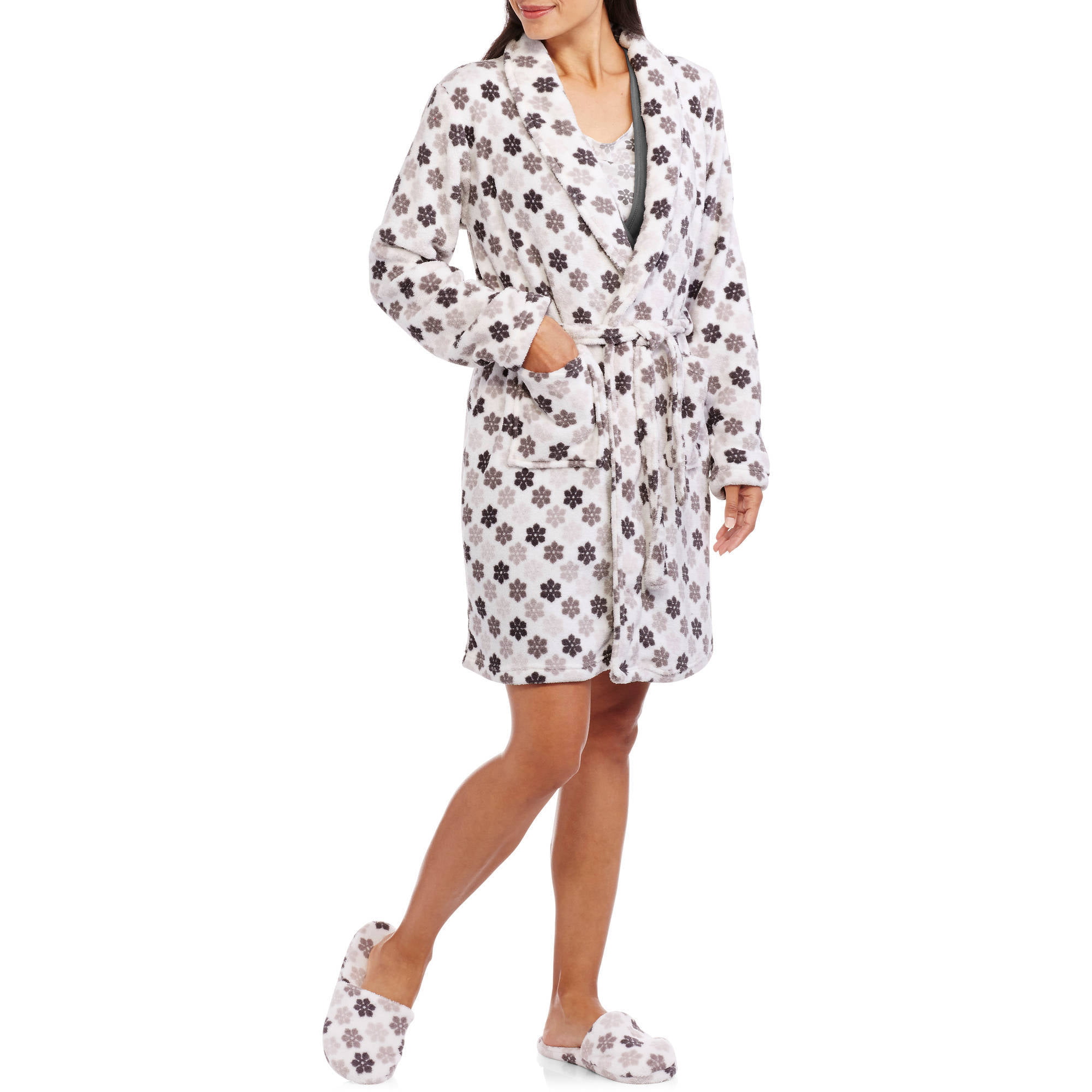 Amazon.com: BTween Hooded Terry Robe with Slippers Set for Girls, Unicorn  Heart Plush Fleece Robe and Matching Slip-Ons, Size 4/5: Clothing, Shoes &  Jewelry