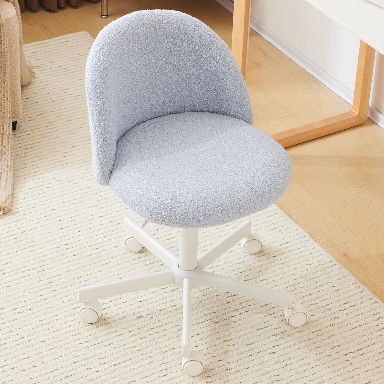 Matladin Modern Vanity Chair with Back, Silent Wheels, Velvet Desk Chair for Girls, Small Office Chair, Stylish and Comfortable