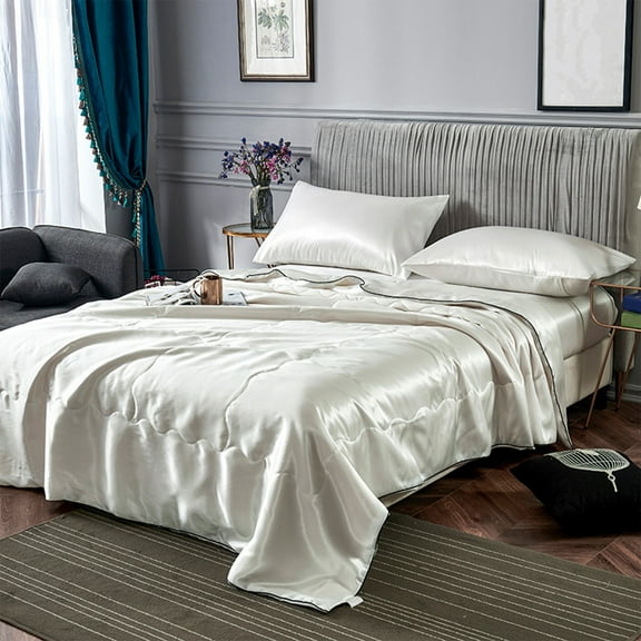 Matoen Cooling Comforter Queen Size, Cooling Blanket for Hot Sleepers, All-Season Double-Sided Quilt Silk Fabric, Breath Ice Silk Blanket, Soft Lightweight, White (59"×78.7")