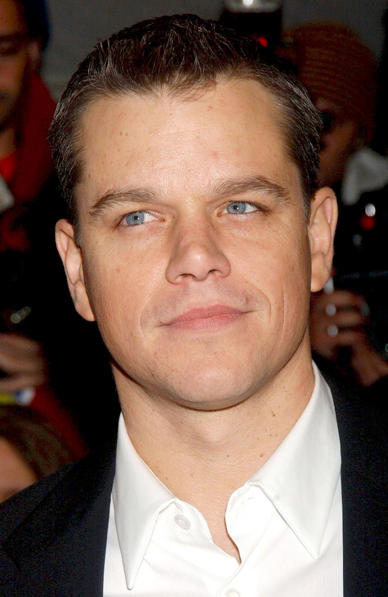 Matt Damon At Arrivals For Premiere Of The Good Shepherd Canvas Art -  (16 x 20)