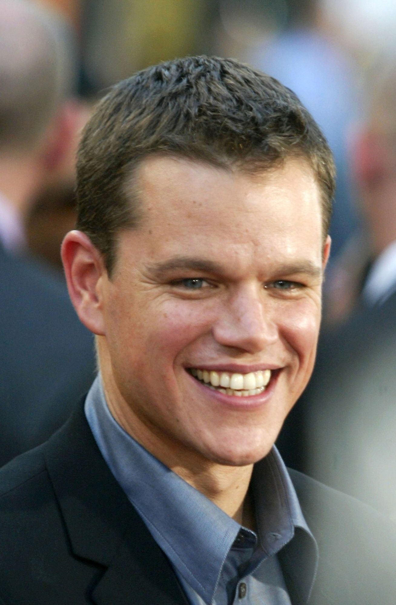 Matt Damon At The Premiere Of The Bourne Supremacy July 15 Canvas Art - (16 x 20)