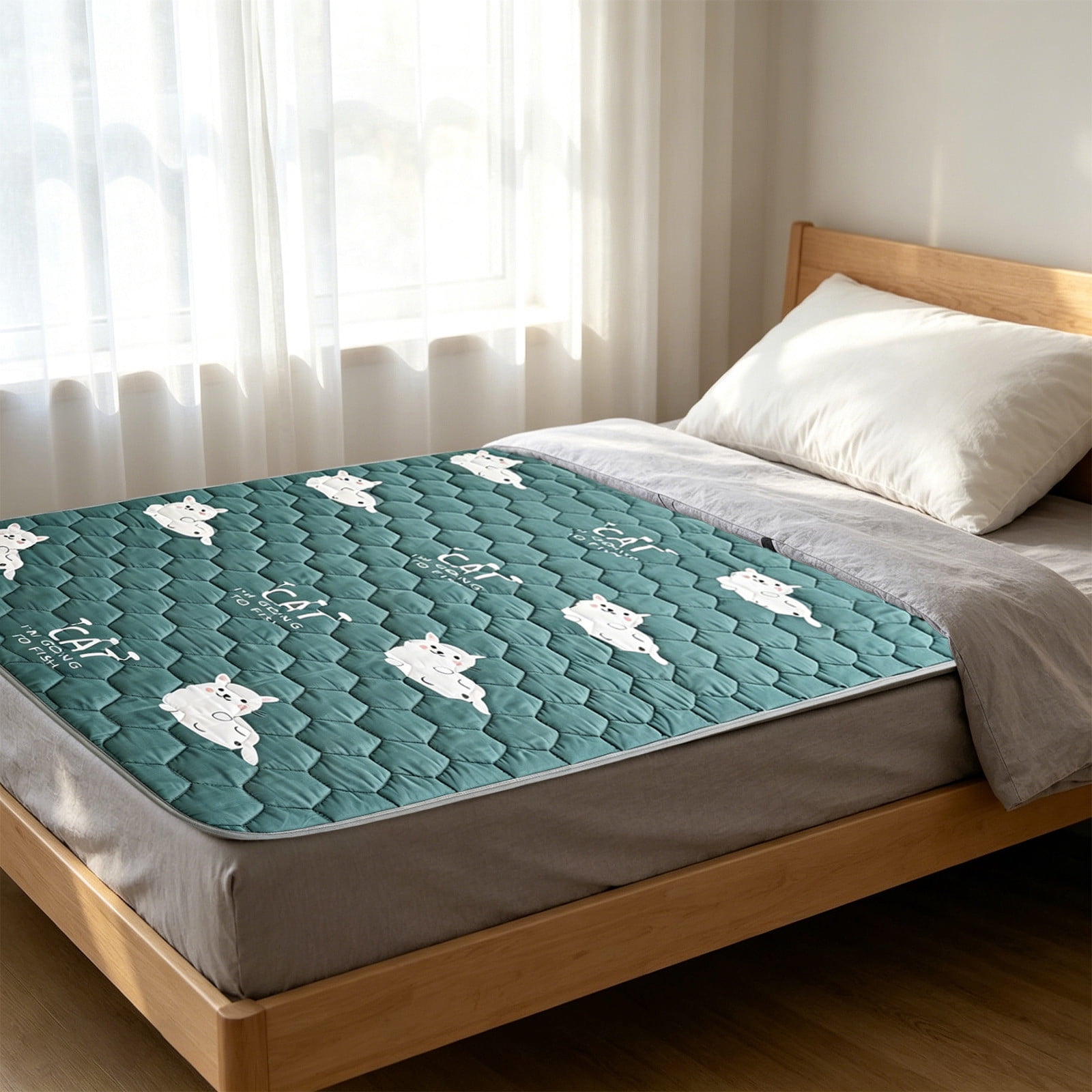 Mattress Protector Non Slip Thin Bed Pad Quilted Fitted Mattress Cover Washable Bed Topper Dorm Room Home Bedroom Guest Room Smooth Sleep Bedding Mattress Pad Bedroom Dorm Guest Room Bed Pad Cover