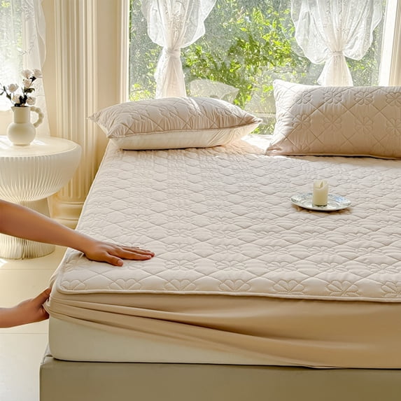 Mattress Protector, ZzCityTK Non-Slip Fitted Sheet, 35.4x78.7 Inch Soft Polyester Bed Cover All-Inclusive Protection Machine Washable, Beige