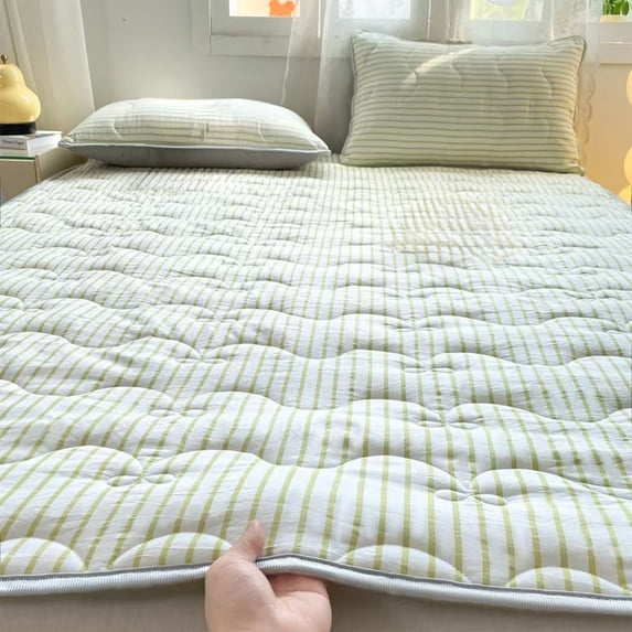 Mattress Striped Thin Mattress Washable Cottons Quilt Cottons Pad No Slipping Pad Quilt Student Dormitory Bed Protective Pad 200*150cm