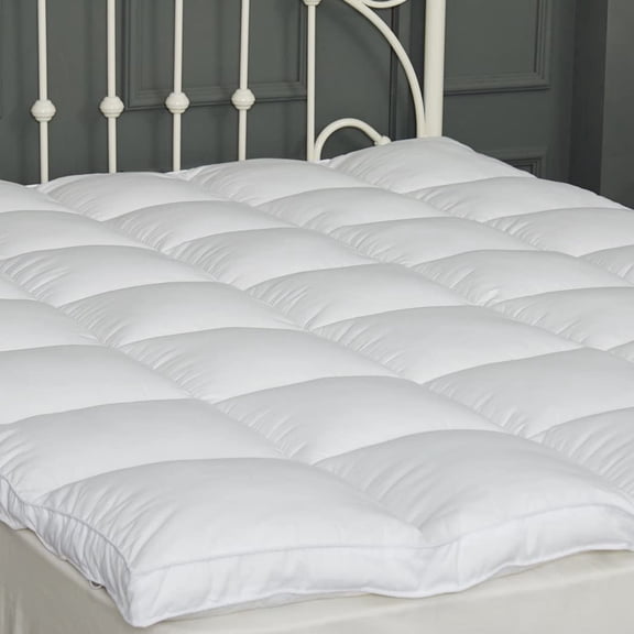 Mattress Topper Queen Size 2 Inch Thick Down Alternative Quilted Soft and Warm All-Season Mattress Pad Extra Soft