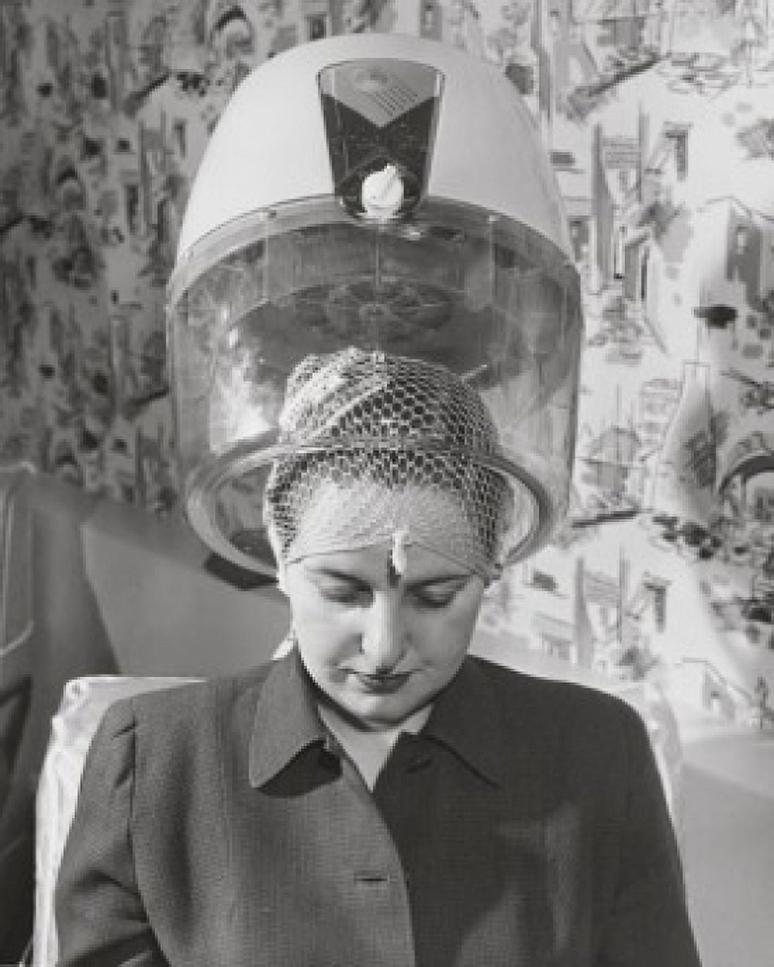 Mature woman sitting under hair dryer Canvas Art - (18 x 24)