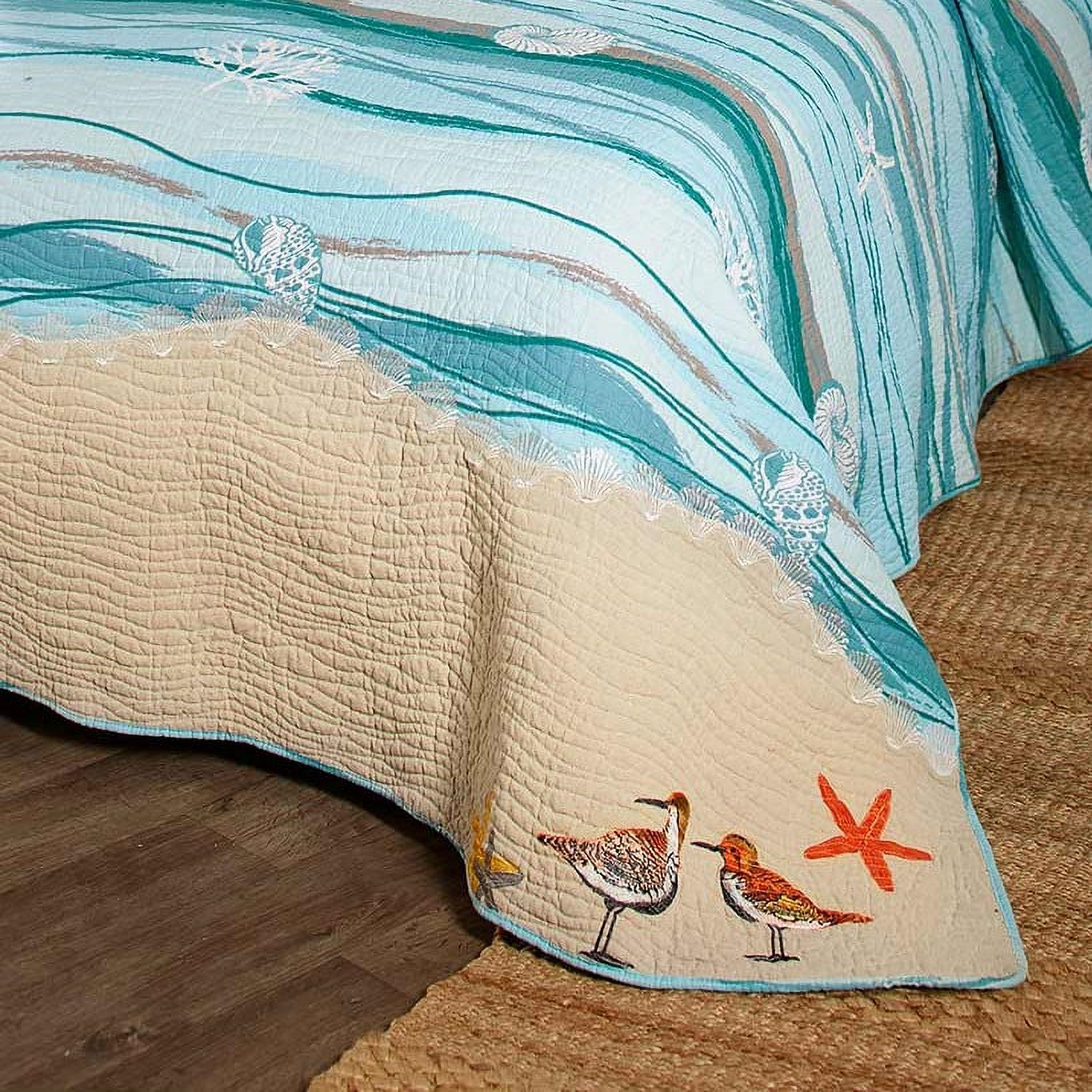 Maui Embroidered Accent Quilt or Sham (King Quilt)