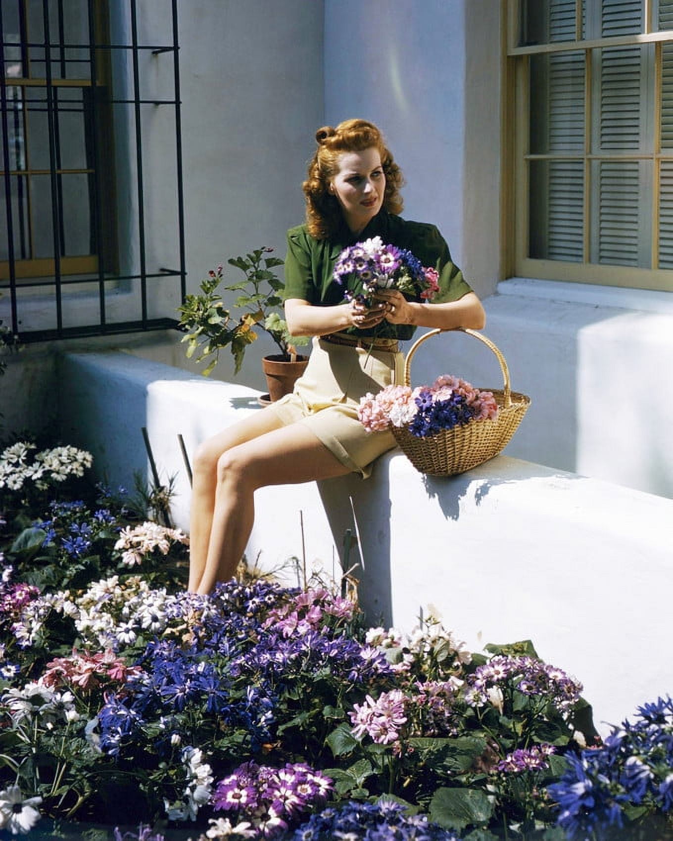 Maureen O'Hara 24X36 Classic Hollywood Poster Candid In Her Garden 1940 ...