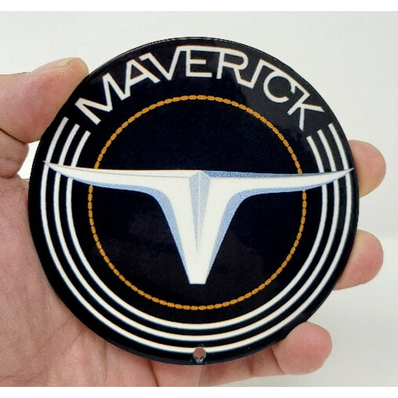 Maverick Vintage logo round