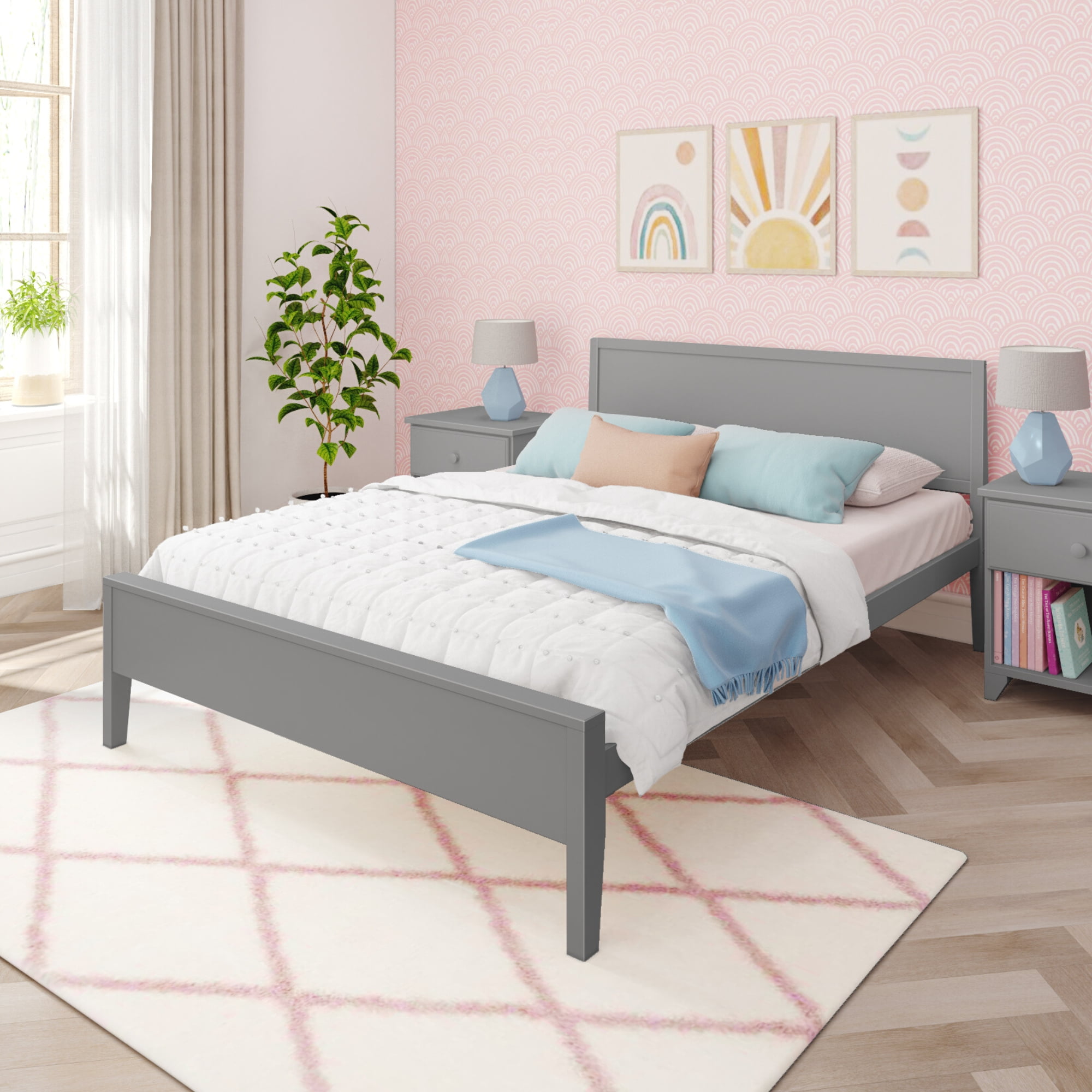 Max & Lily Queen Bed Frame, Solid Wood Classic Platform Bed with Panel