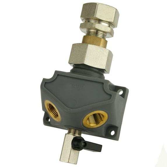 Maxline M8203 Dual Port Outlet Kit 1" Inlet Two 1/2" Outlet Ports Line Drop