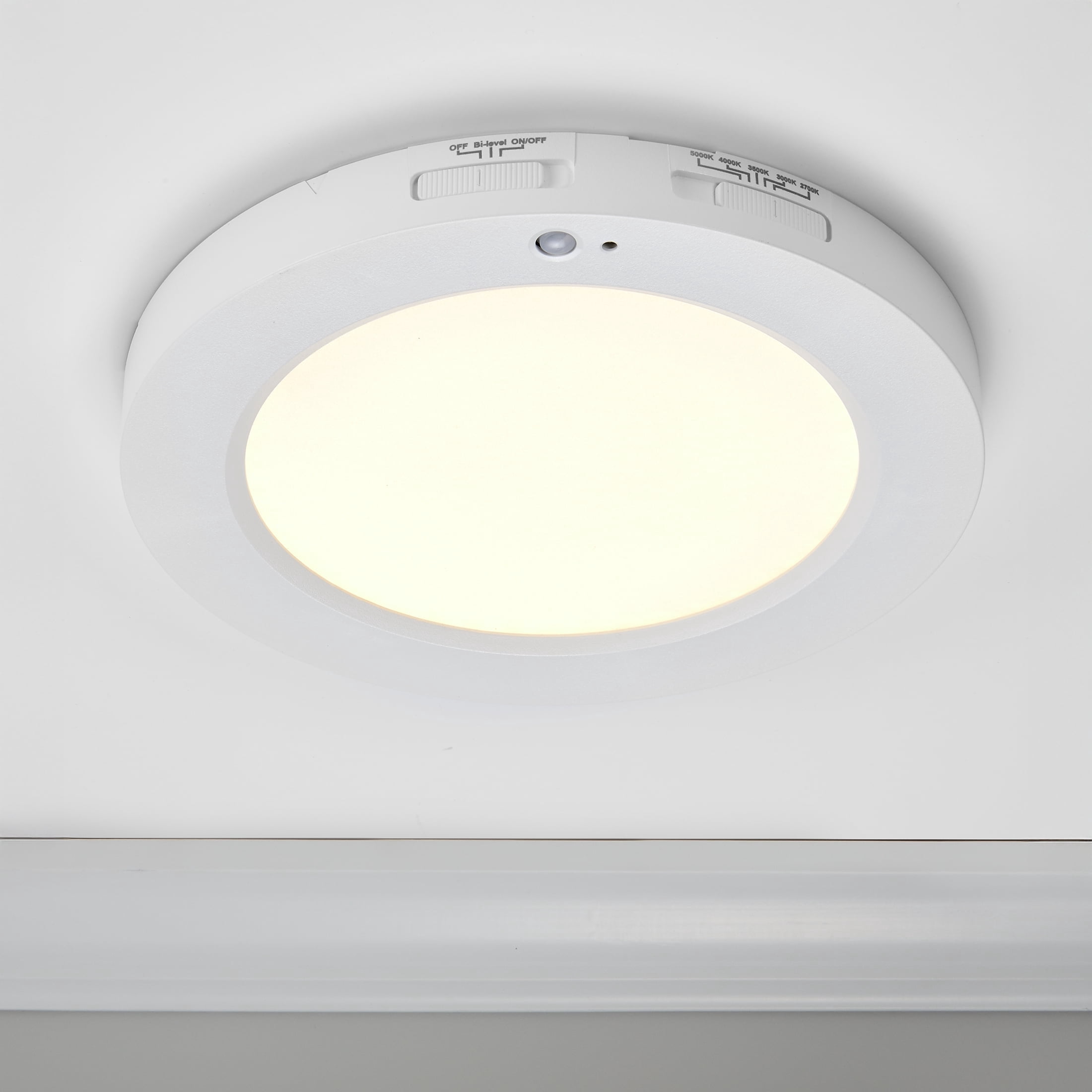 Maxxima 7 in. Round PIR Motion Sensor LED Ceiling Light Fixture, Flush ...