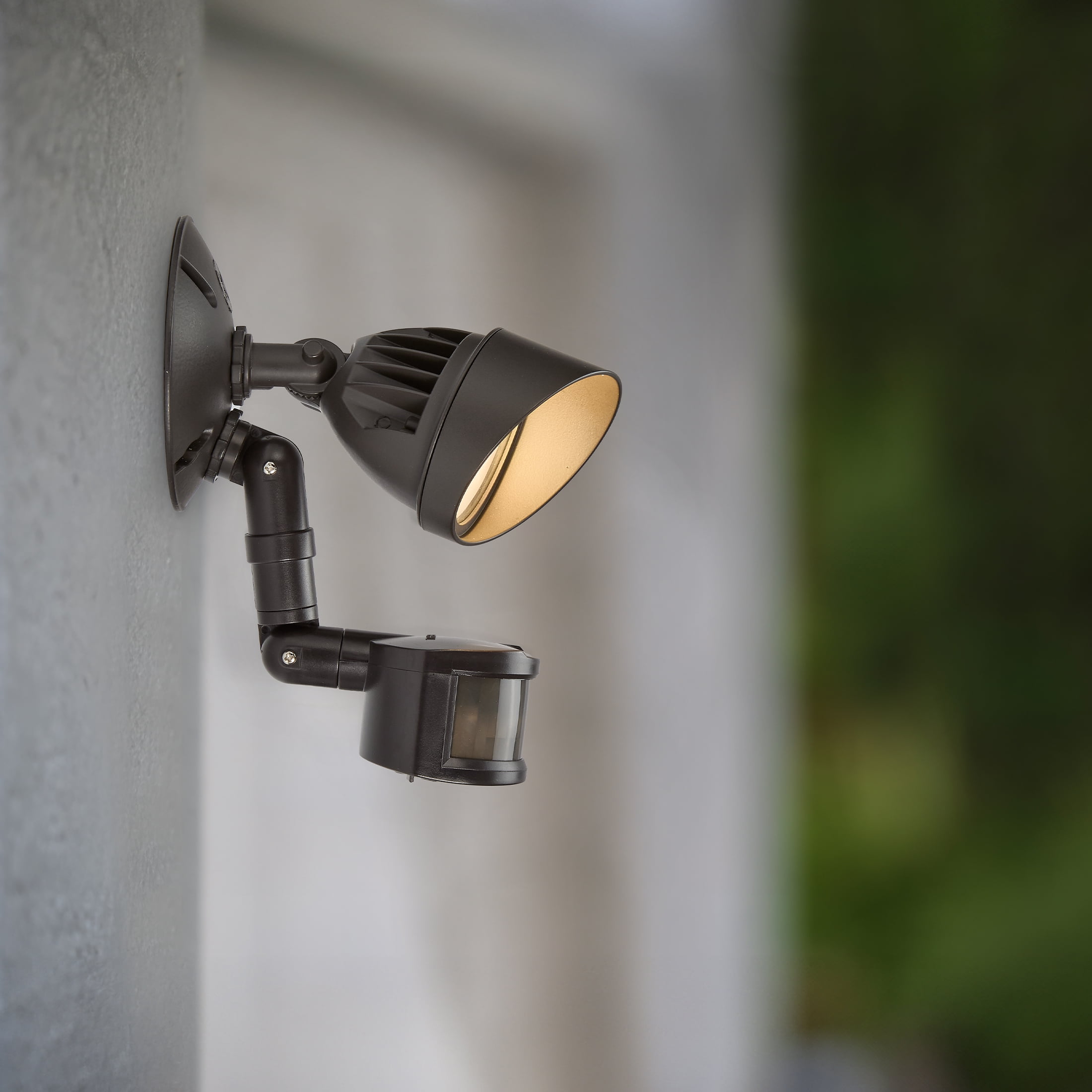 Maxxima LED Outdoor Flood Wall Light, Exterior Security Light, 800 Lumens, 3000K Warm White, Motion Sensor, Dusk to Dawn Sensor, Brown