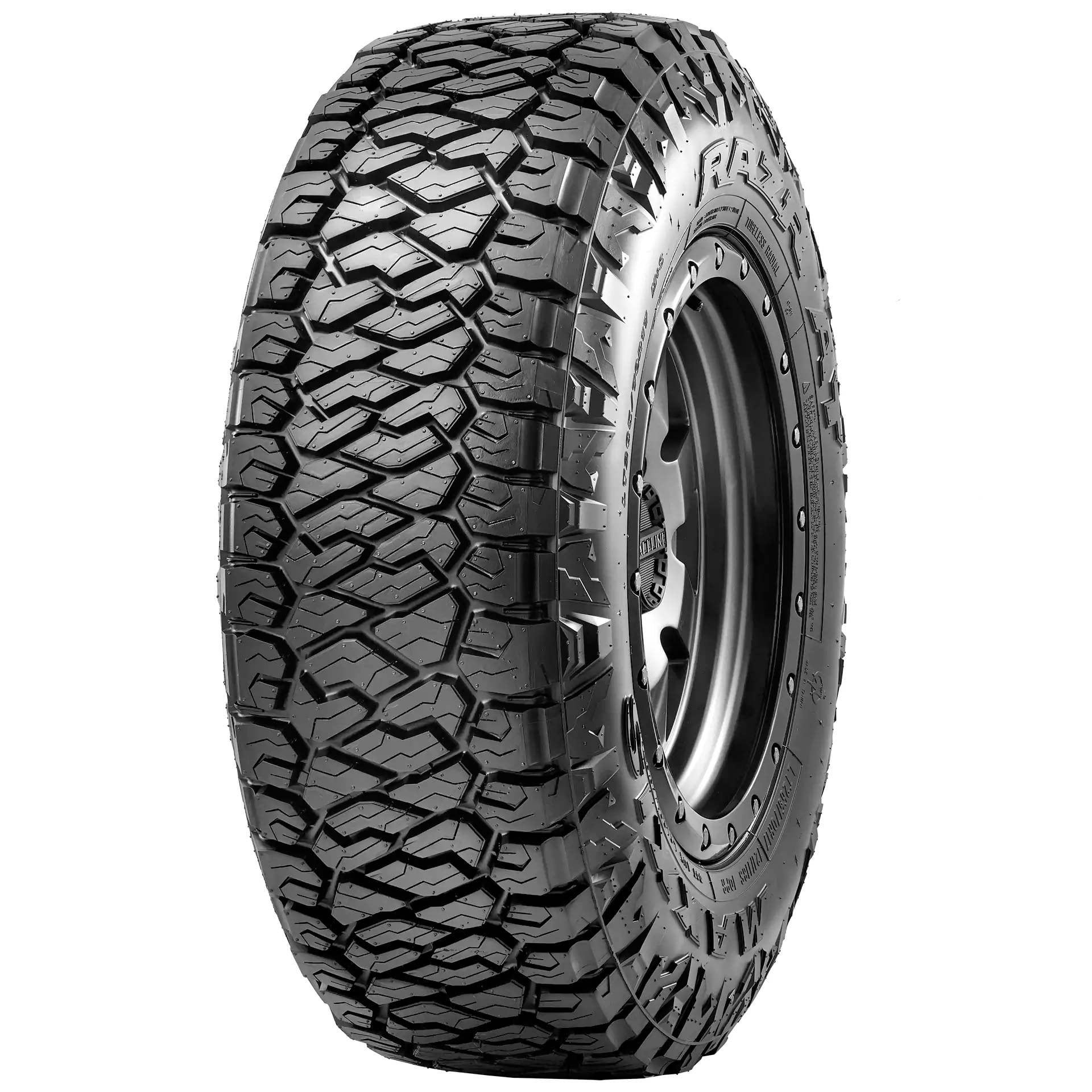 Maxxis Razr AT 40X13.50R20 E/10PLY BSW: Exceptional Wet and Dry