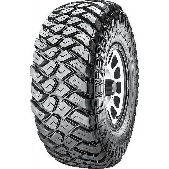 Maxxis Razr MT-772 Mud Terrain LT265/70R17 121/118Q E Light Truck Tire