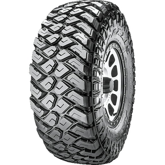Maxxis Razr MT-772 Mud Terrain LT275/65R18 123/120Q E Light Truck Tire
