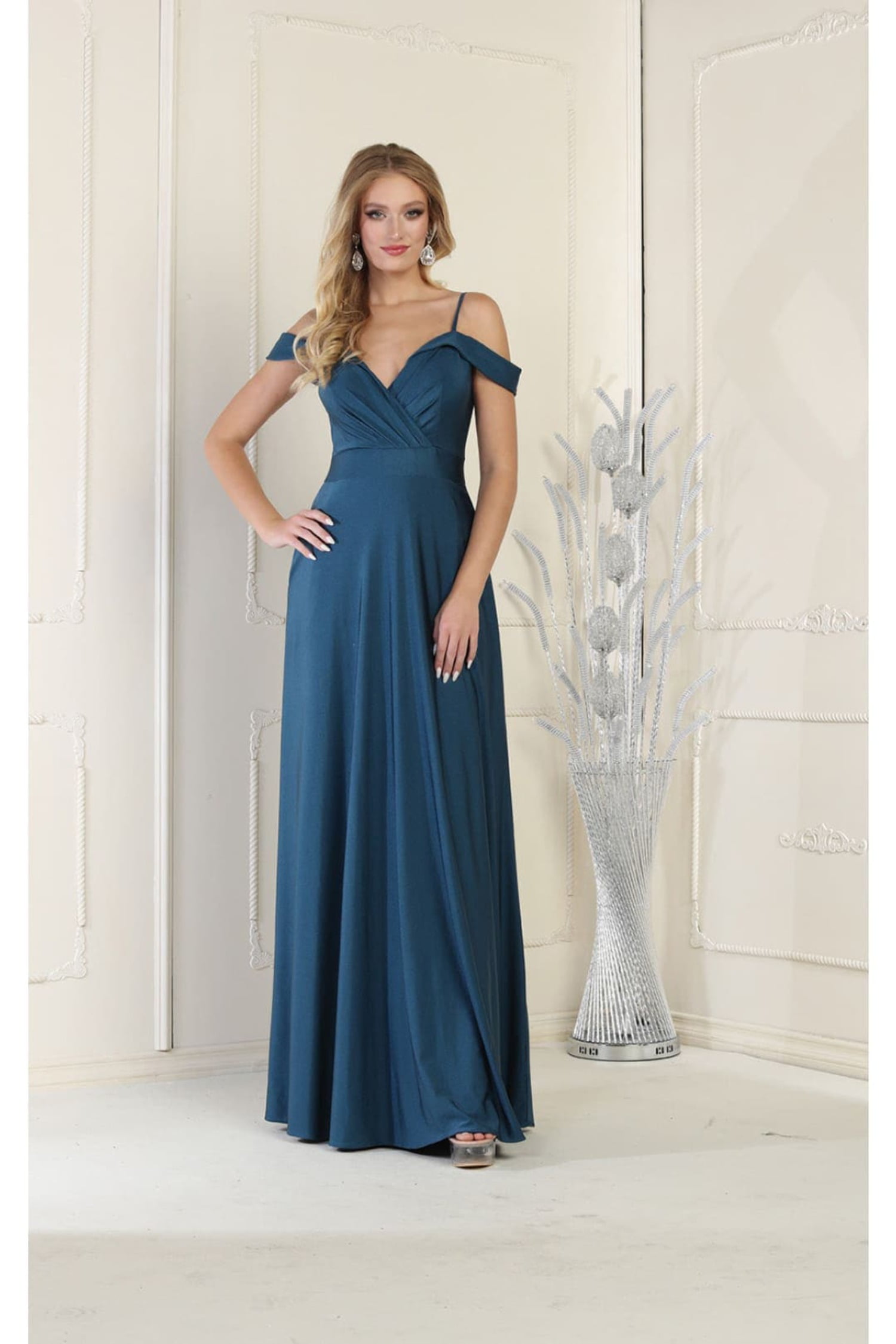 Cold shoulder v neck dress online