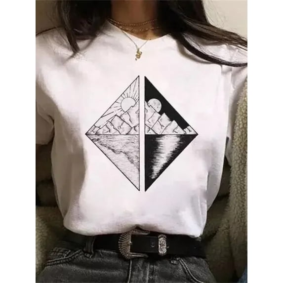 Maycaur New Funny Moon Print T Shirt Women Plus Size Black Tshirts Fashion O Neck Short Sleeve T-Shirt Summer Tees Casual Top