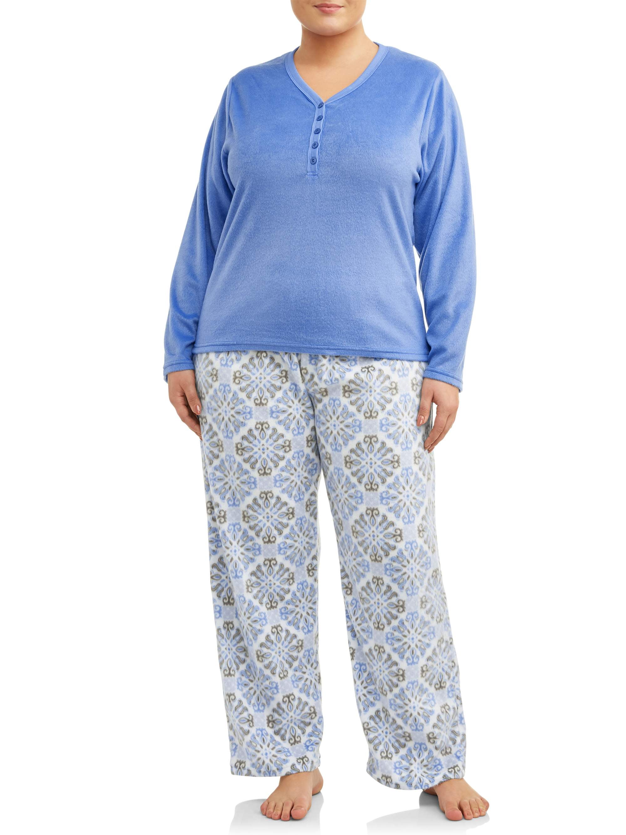 Mayfair Women s and Women s Plus Minky Fleece 2 Piece Pajama Set