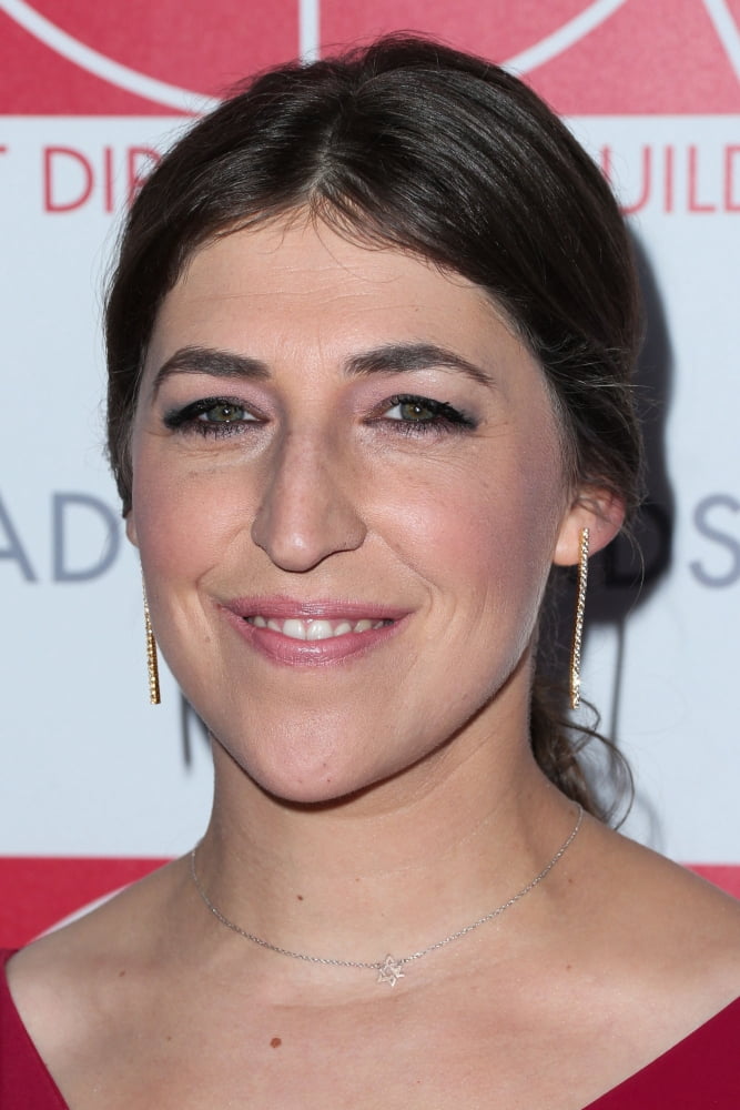 Mayim Bialik At Arrivals For 19Th Annual Art Directors Guild Excellence In Production Design Awards (Adg) Canvas Art - (16 x 20)