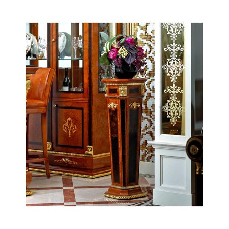 Maykoosh Lakefront Luxury E-38 Flower Stand
